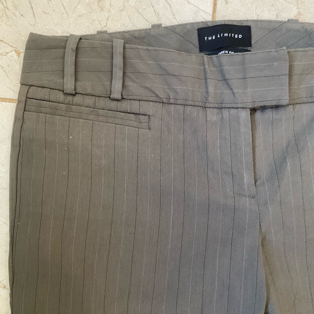 The Limited Crew Fit Pants, Gray Pinstripes, Zip Hooks Belt-loops, Pockets, Sz 2 - Picture 4 of 12